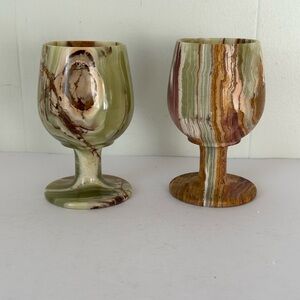 Elegant Onyx Wine Goblets Set